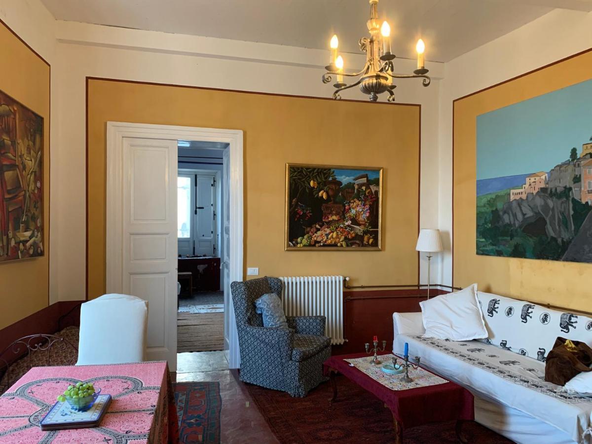 Palazzo Carratelli Apartment Amantea Exterior photo
